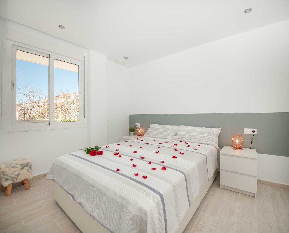 Nadine'S Place Fuengirola Kültér fotó